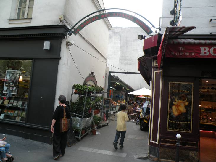  entrée du Marché des Enfants Rouges